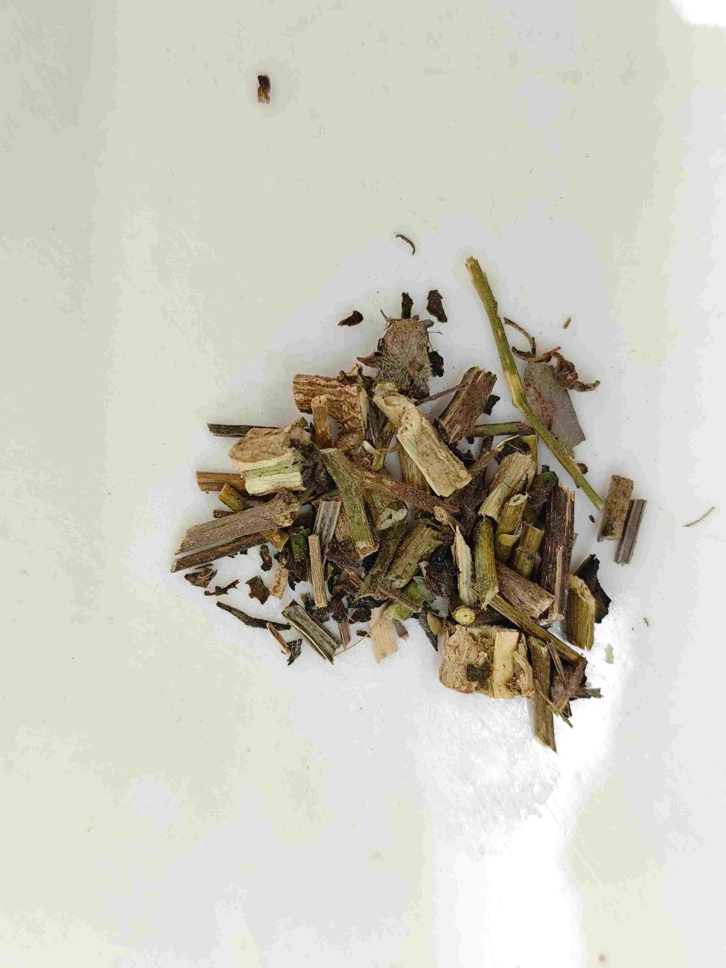 ตาสีขาว (Báiyīng)